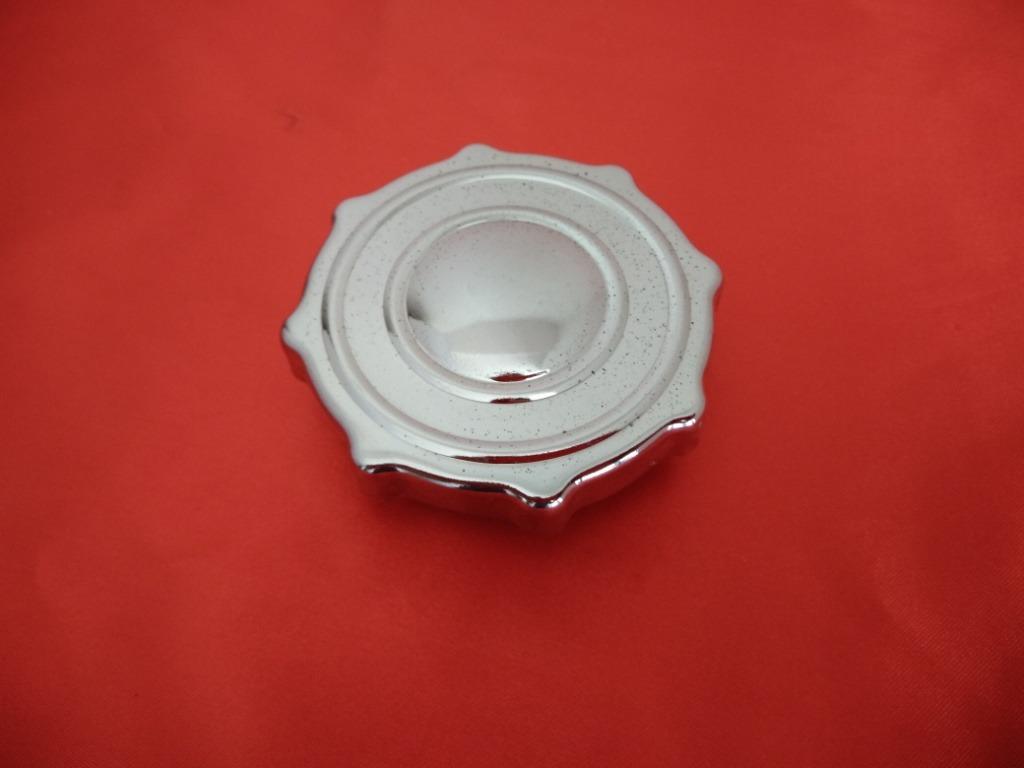 Bouchon d'essence FIAT 850 LesAnciennes.com