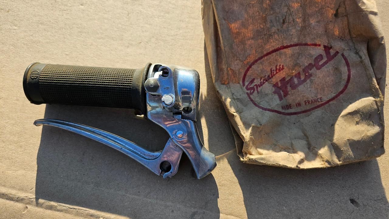 Poignée HURET Huret LesAnciennes.com