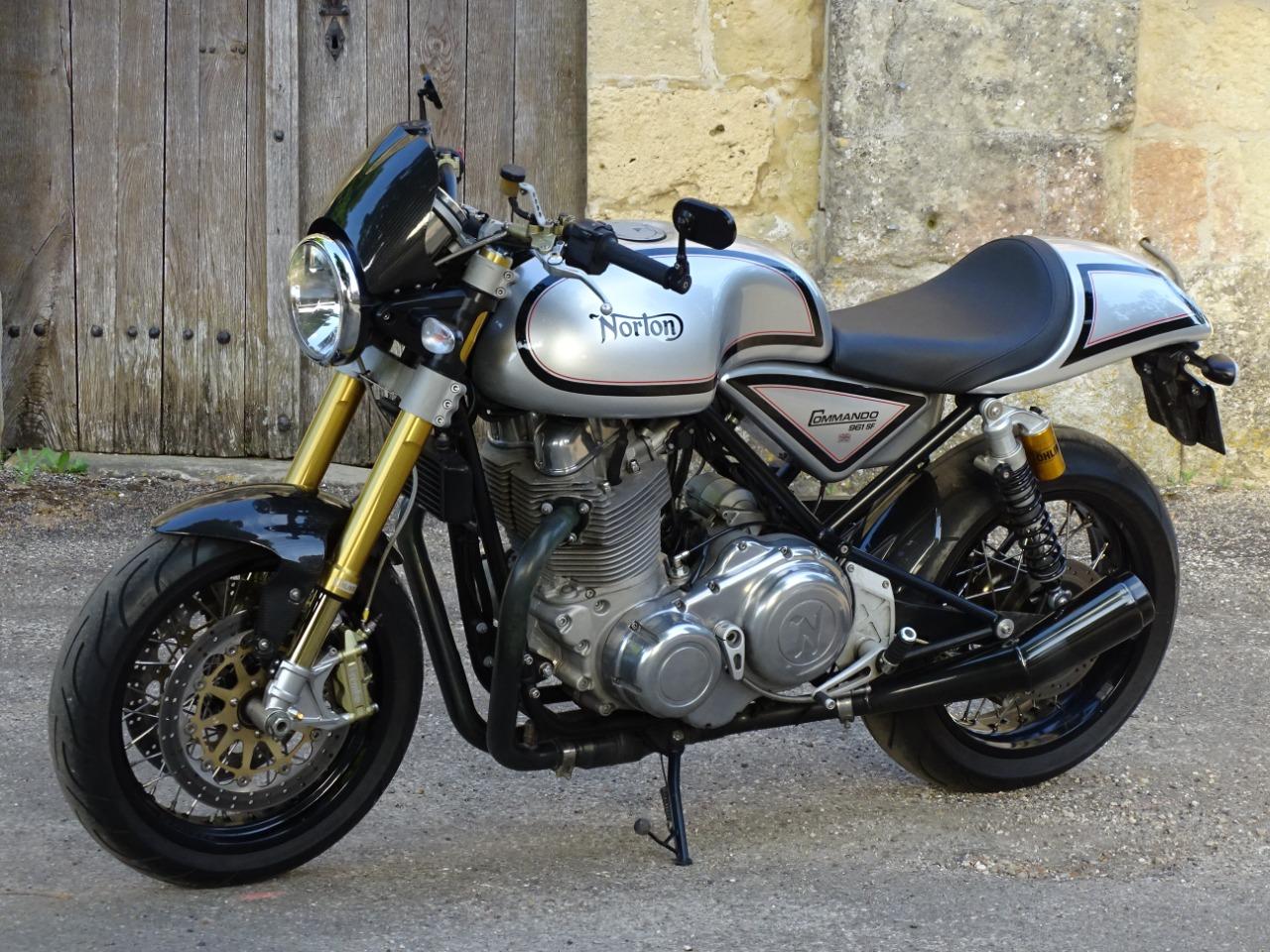 NORTON Commando 961 SF Sport LesAnciennes.com
