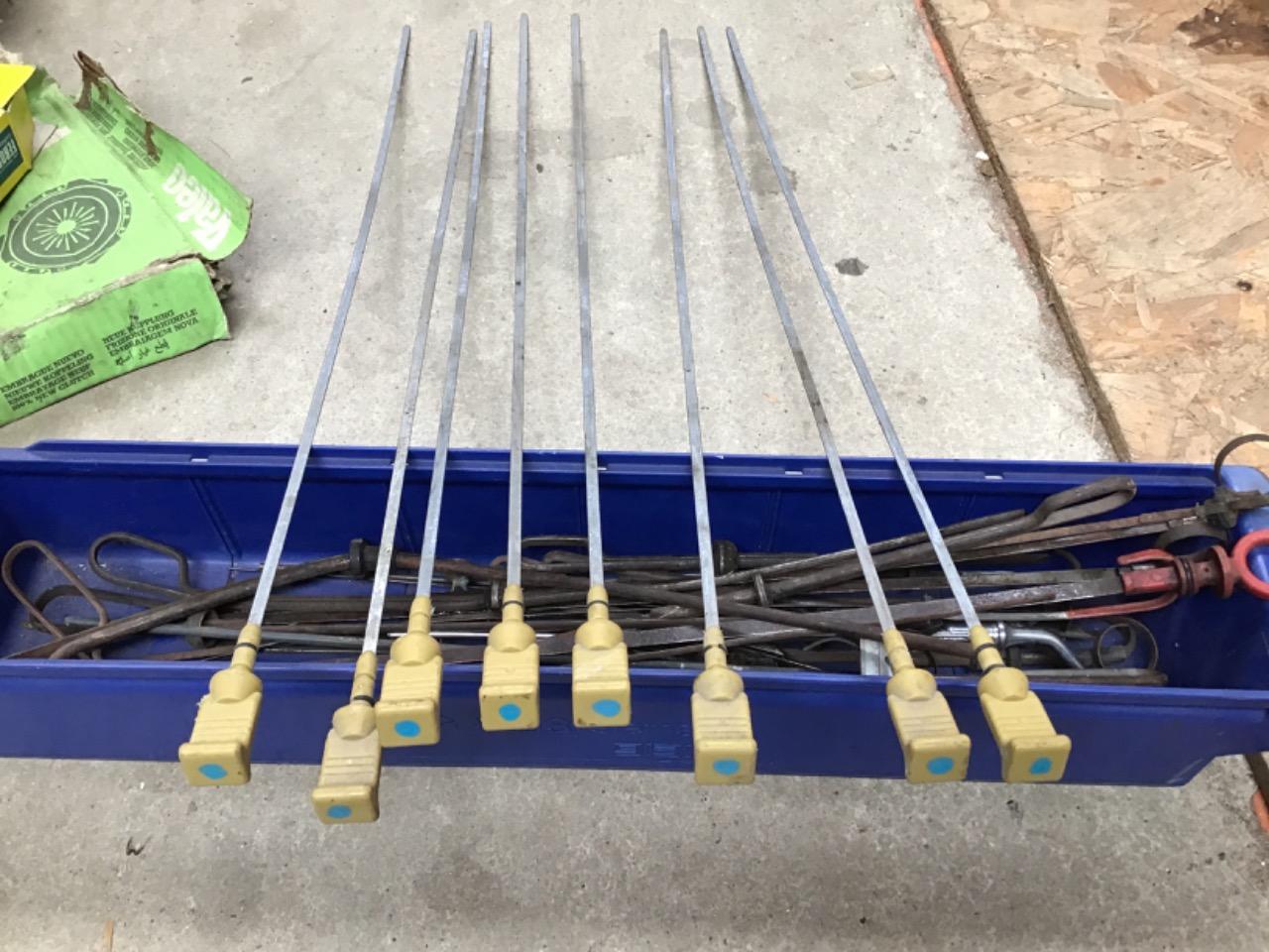 JAUGES À HUILE NEUVES LesAnciennes.com