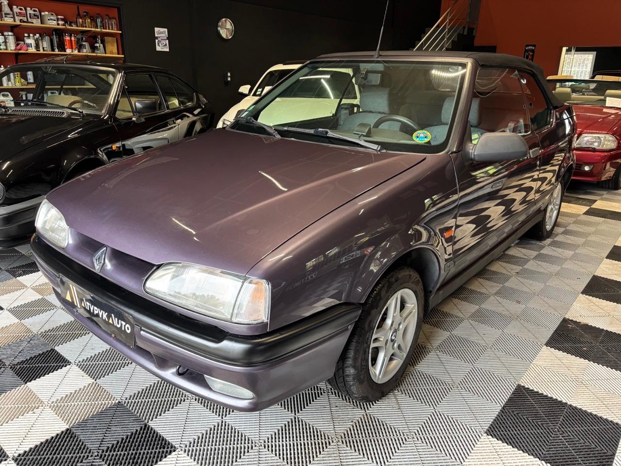 RENAULT 19 (R19) - 1992 LesAnciennes.com