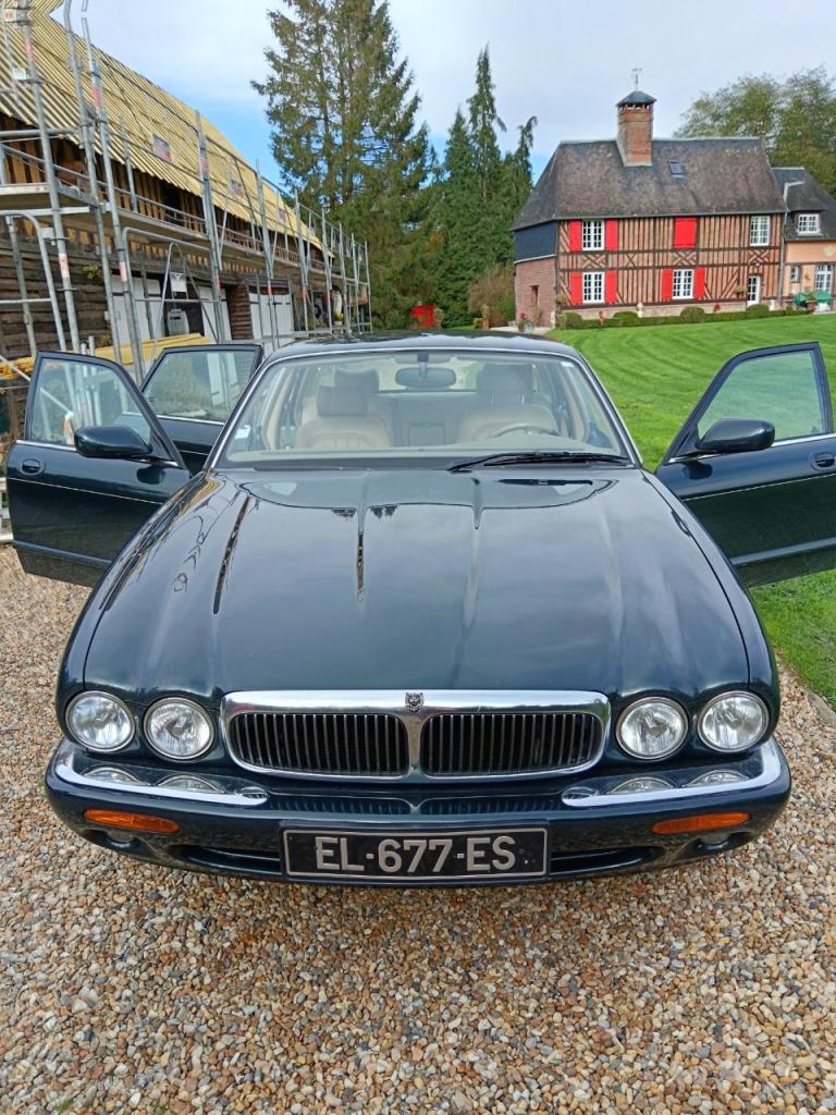 JAGUAR XJ308 SOVEREIGN - 1998 LesAnciennes.com