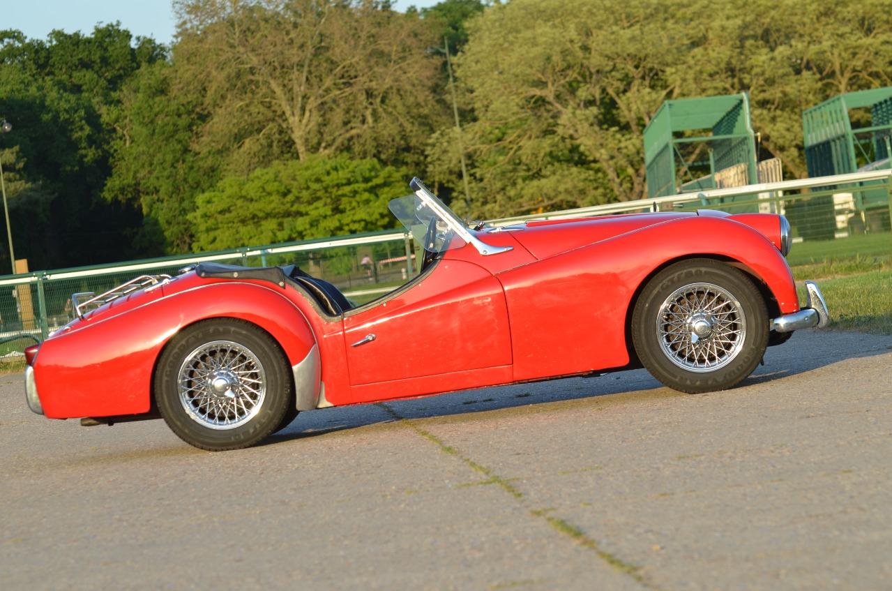 TRIUMPH TR3 Cabriolet - 1957 LesAnciennes.com