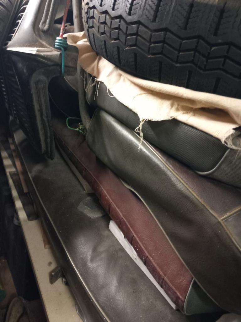 Lot de pièces CITROEN Traction 11 BL LesAnciennes.com