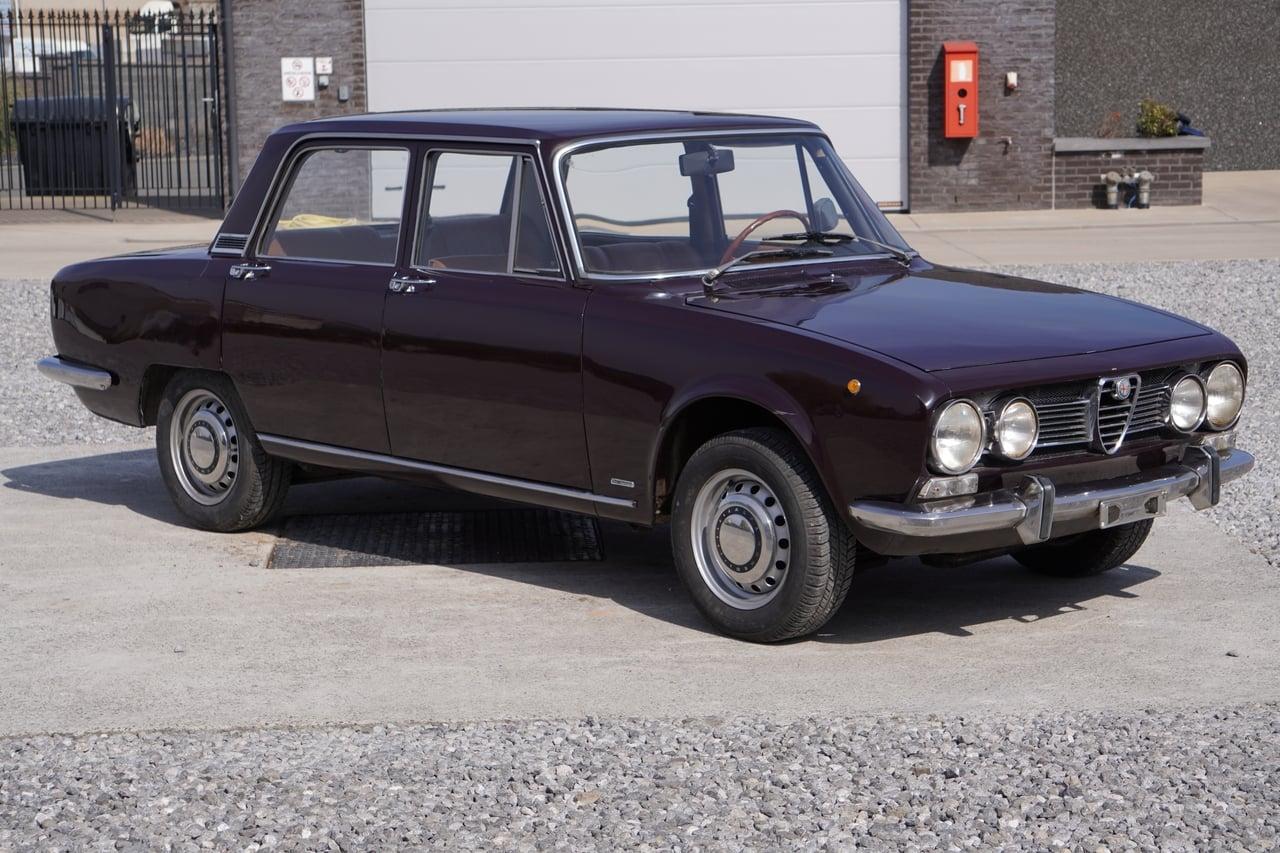 1970 Alfa Romeo 1750 Berlina LesAnciennes.com