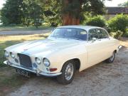 image_0-JAGUAR MK10 4 doors Saloon - 1965