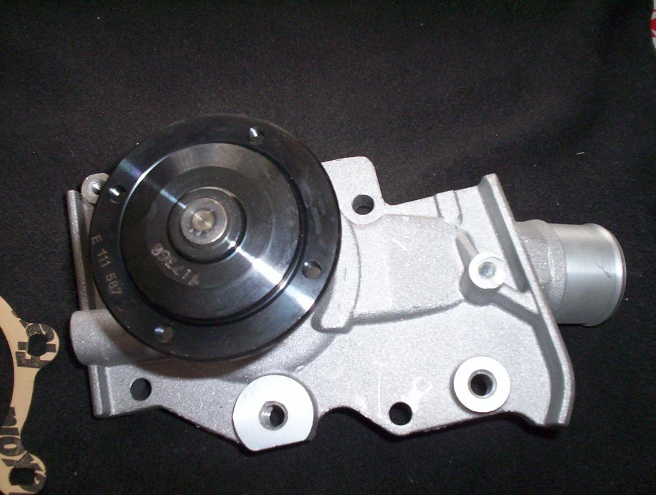 Ford mondéo 1.6l-1.8l-2l 16s pompe eau après 1993 LesAnciennes.com