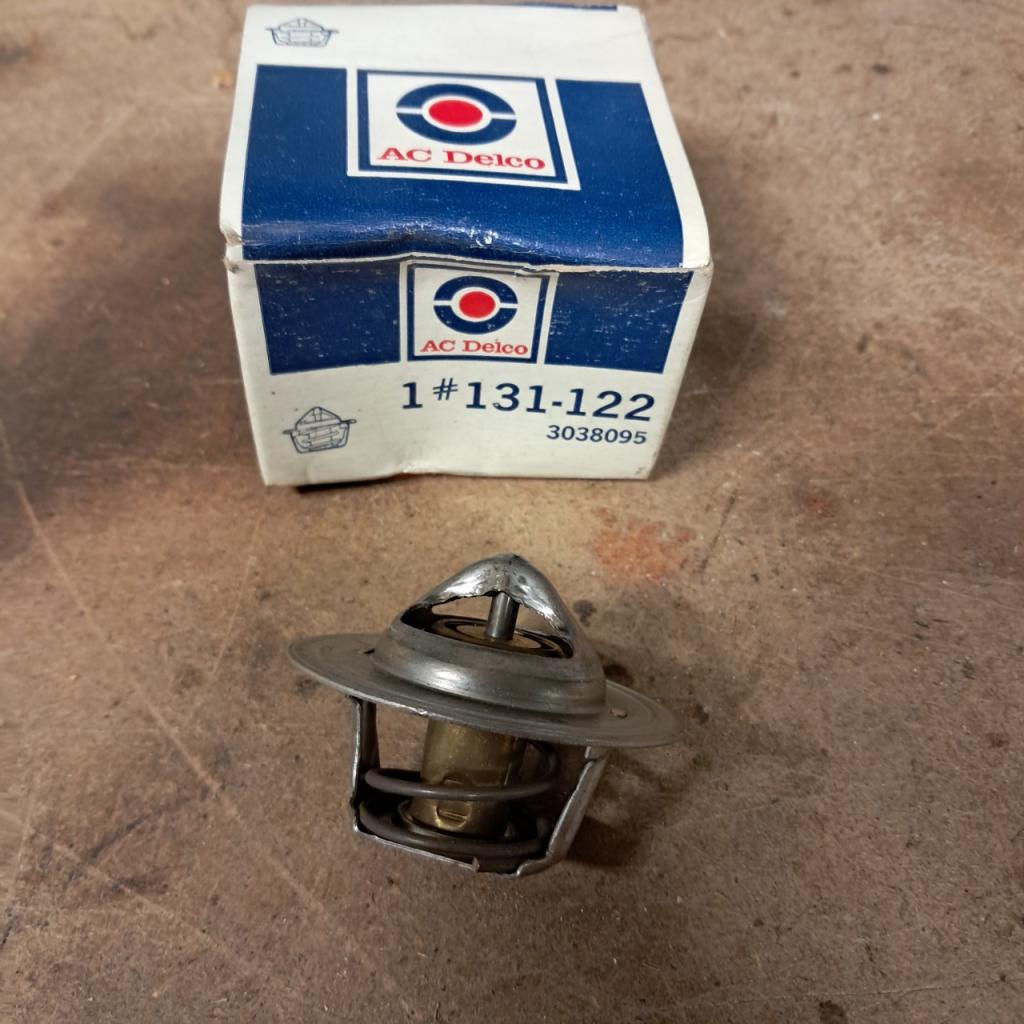 Calorstat . Ac delco 131-122 neuf LesAnciennes.com