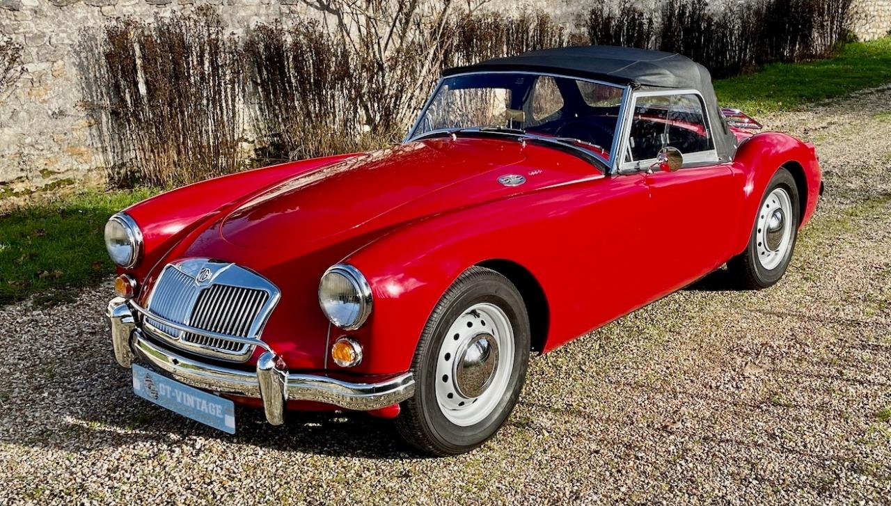 MG MGA roadster MK1 - 1960 LesAnciennes.com