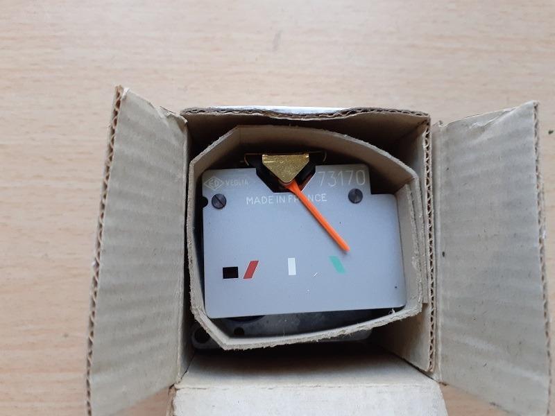 Récepteur de jauge SIMCA 1501 LesAnciennes.com