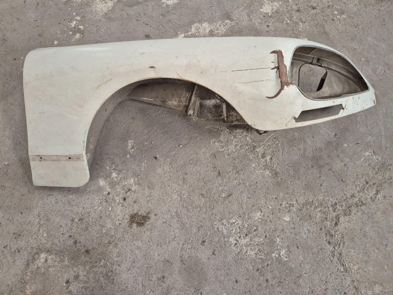 Aile AV CITROEN DS LesAnciennes.com