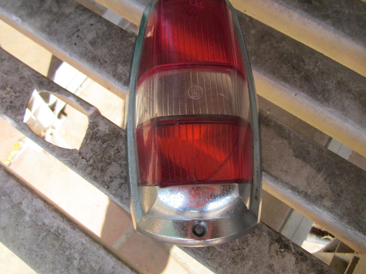 Cabochon MERCEDES 190 SL LesAnciennes.com