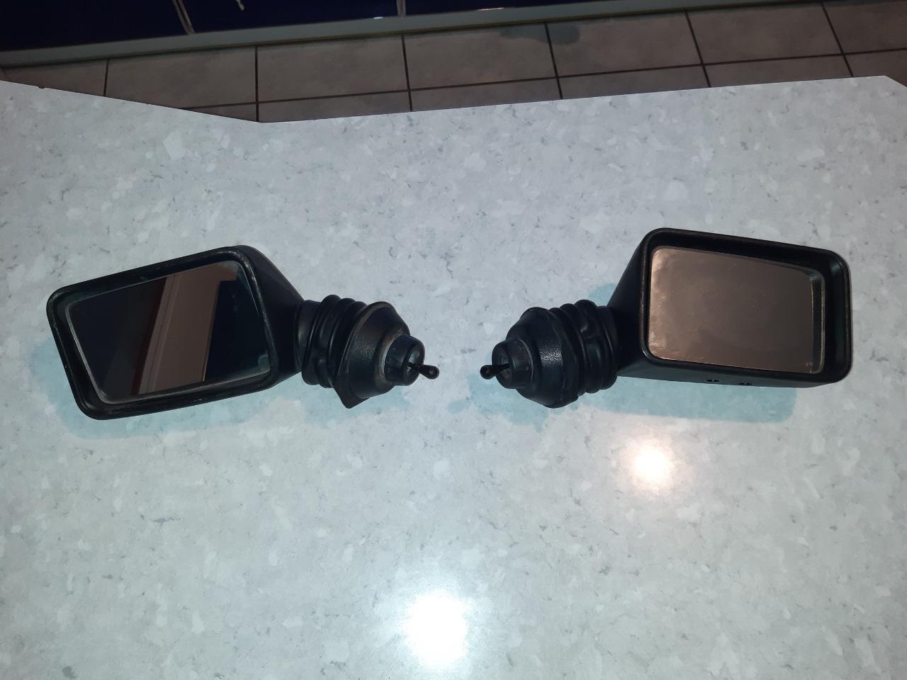 Rétroviseurs FIAT X1/9 Bertone LesAnciennes.com