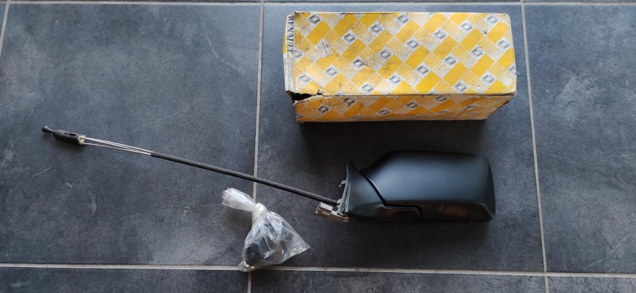 Rétroviseur RENAULT 25 (R25) LesAnciennes.com