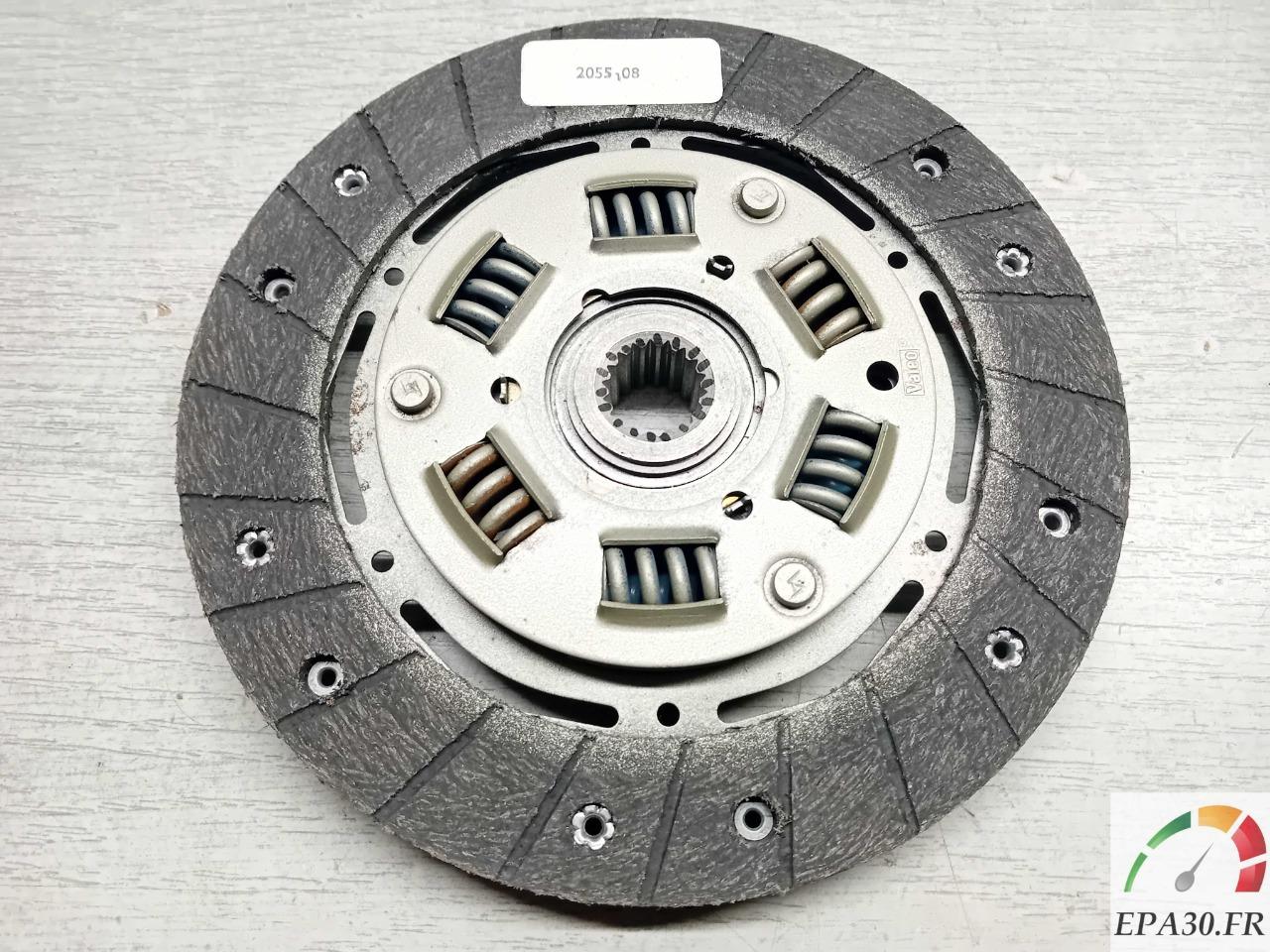 205508 DISQUE EMBRAYAGE NEUF MATRA SIMCA BAGHEERA LesAnciennes.com