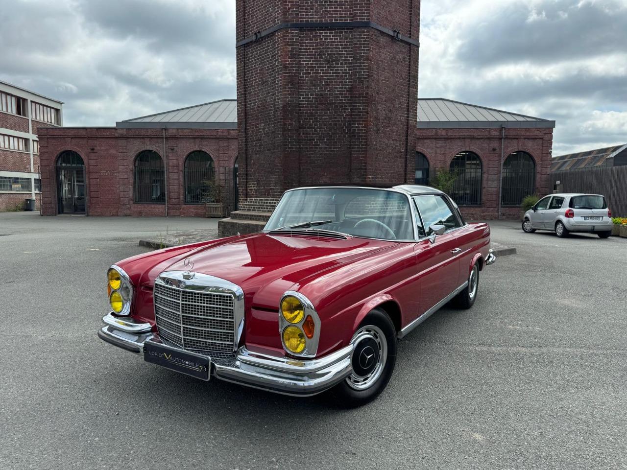 MERCEDES 280 SE 3.5 V8 COUPE - 1971 LesAnciennes.com