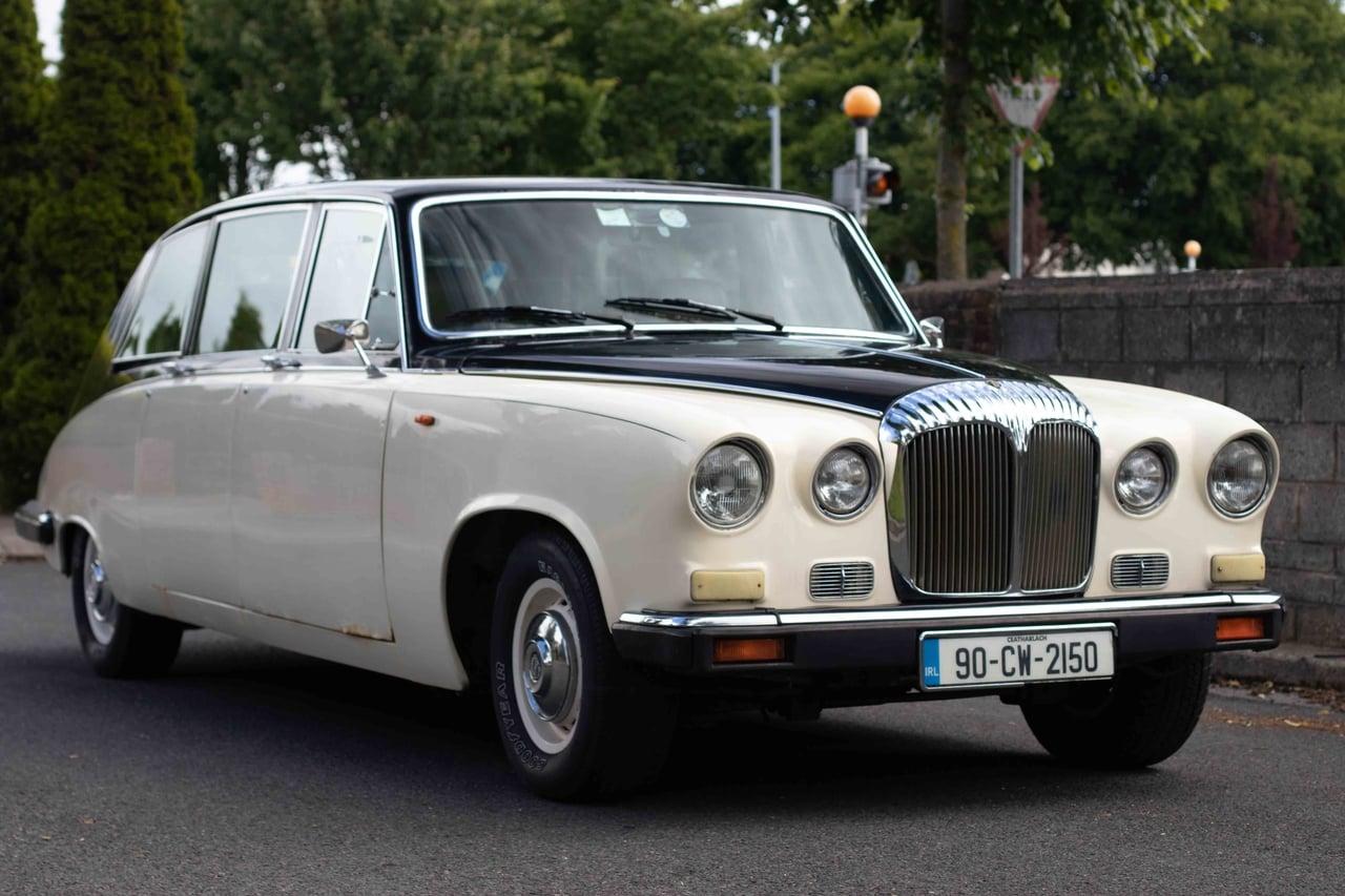 1990 Daimler DS420 Limousine Auto LesAnciennes.com