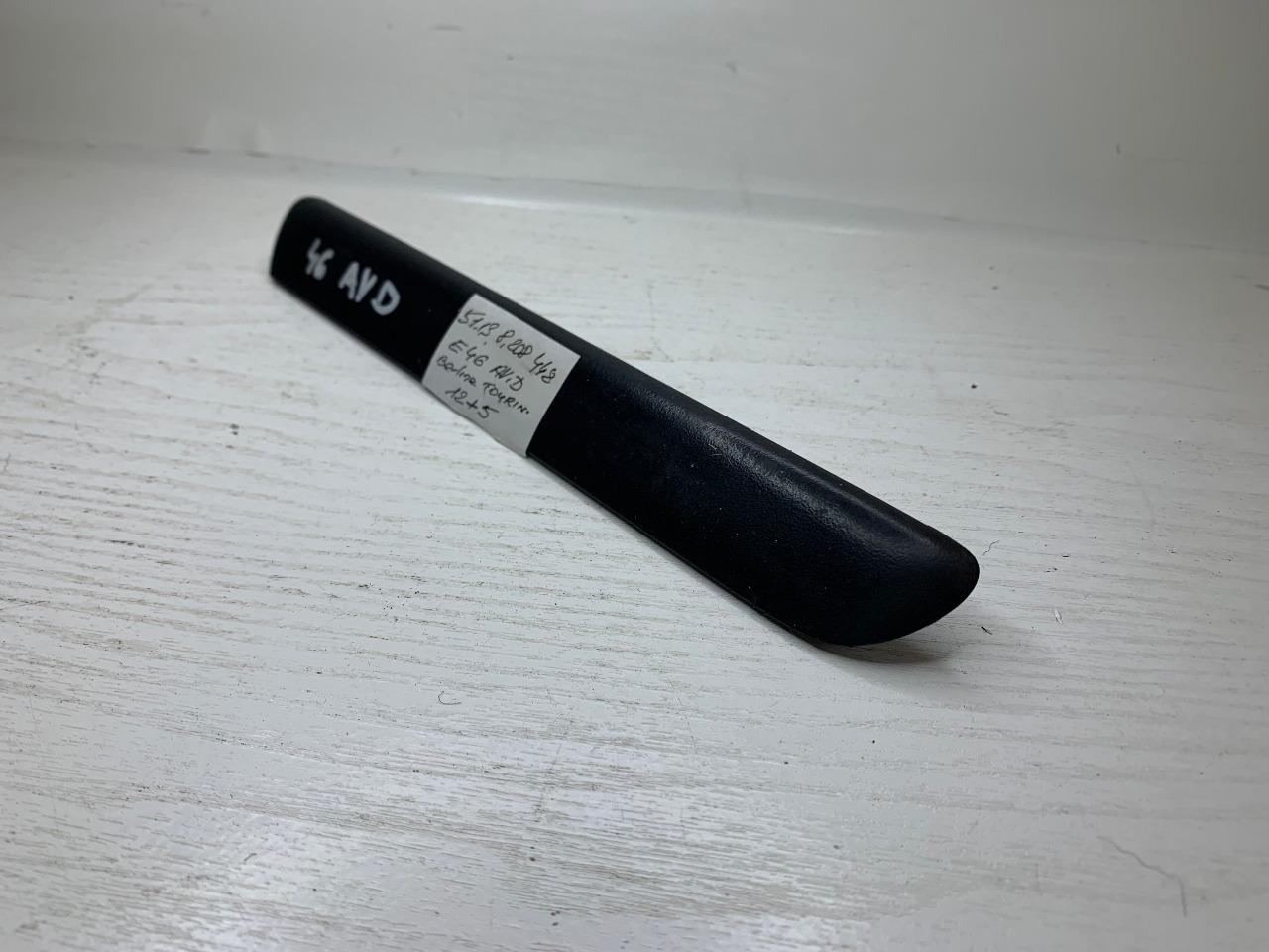 Moulure protection aile AV D BMW E 46 LesAnciennes.com