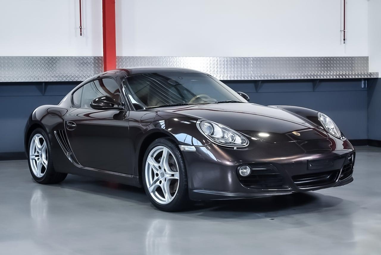 2009 Porsche Cayman (987.2) Coupe 2.9-litre LHD LesAnciennes.com