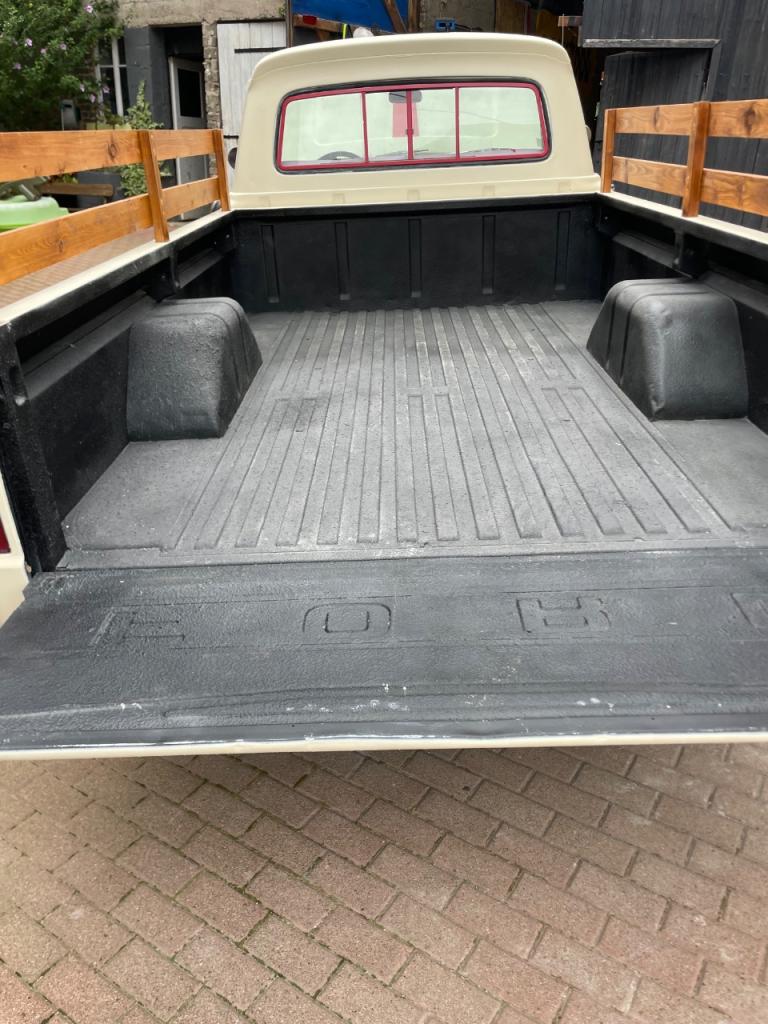 FORD F250 - 1964 LesAnciennes.com