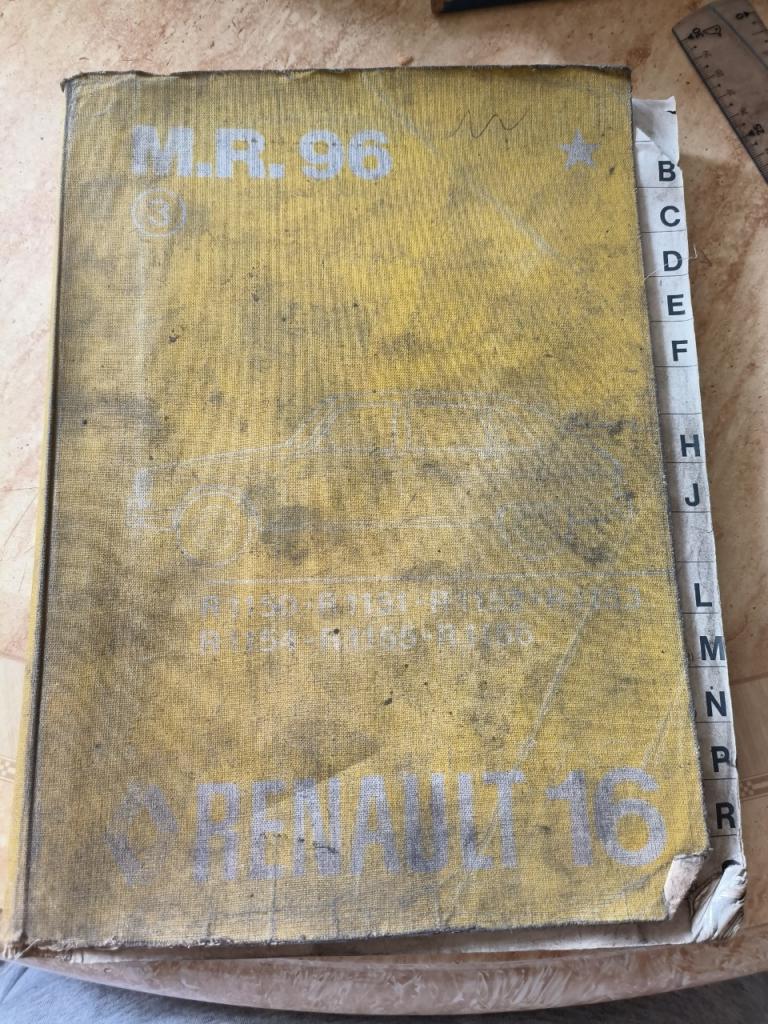 RTA renault 16 LesAnciennes.com