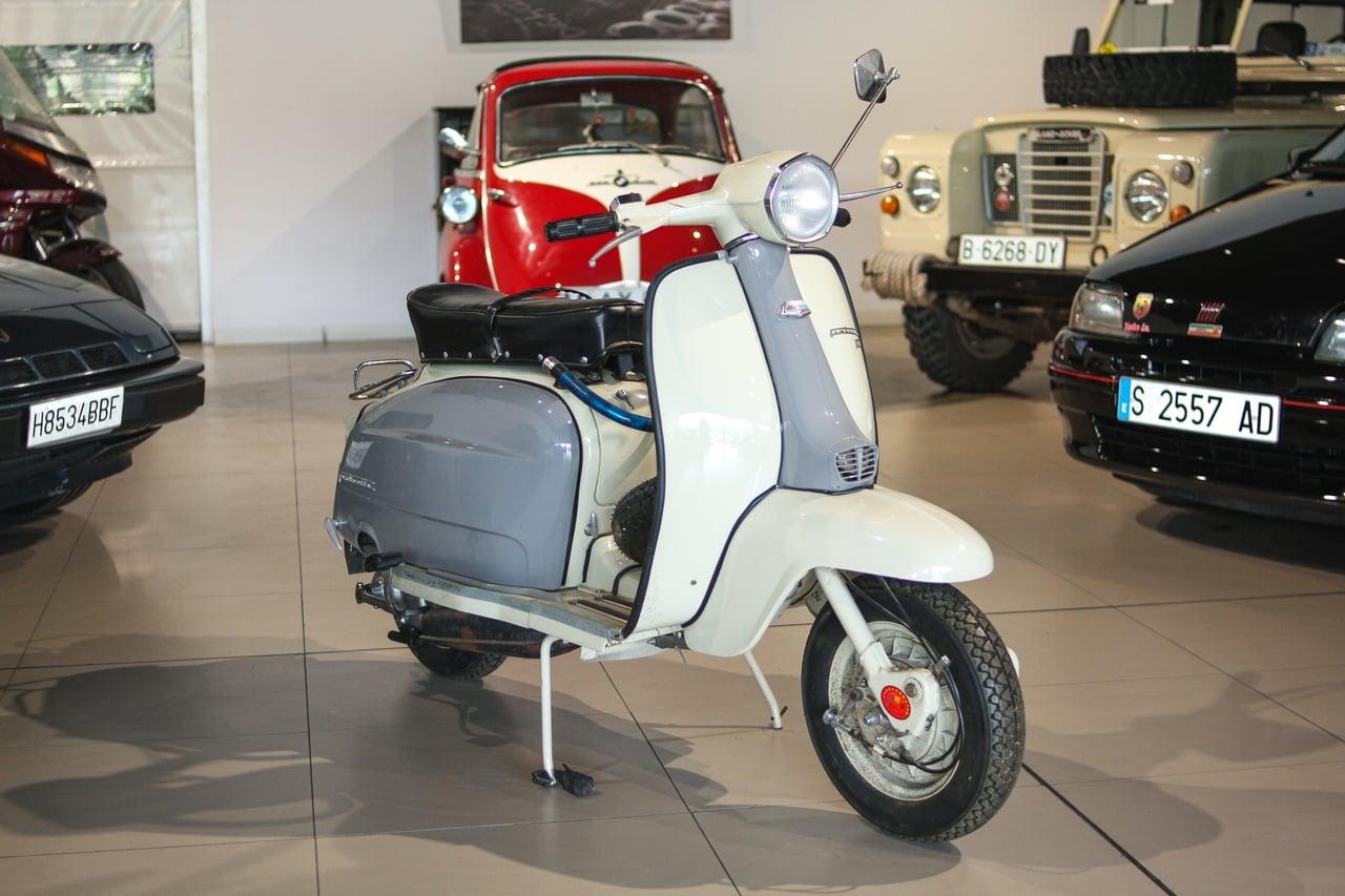 1965 Lambretta 150 Li LesAnciennes.com