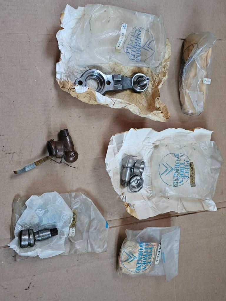 Bras de rotule et rotule CITROEN DS neuf LesAnciennes.com