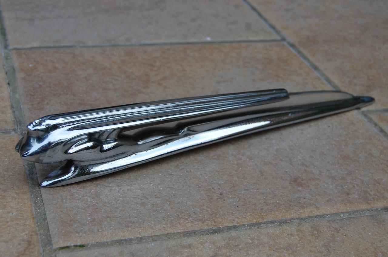 Mascotte capot desoto 1941 usa oldtimer art deco LesAnciennes.com