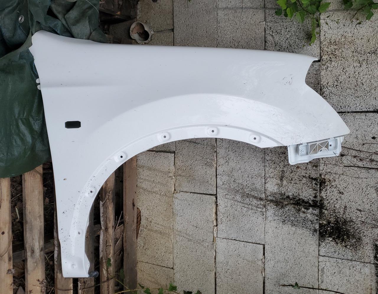 Aile avant droite NISSAN QASHQAI phase 1 état neuf LesAnciennes.com