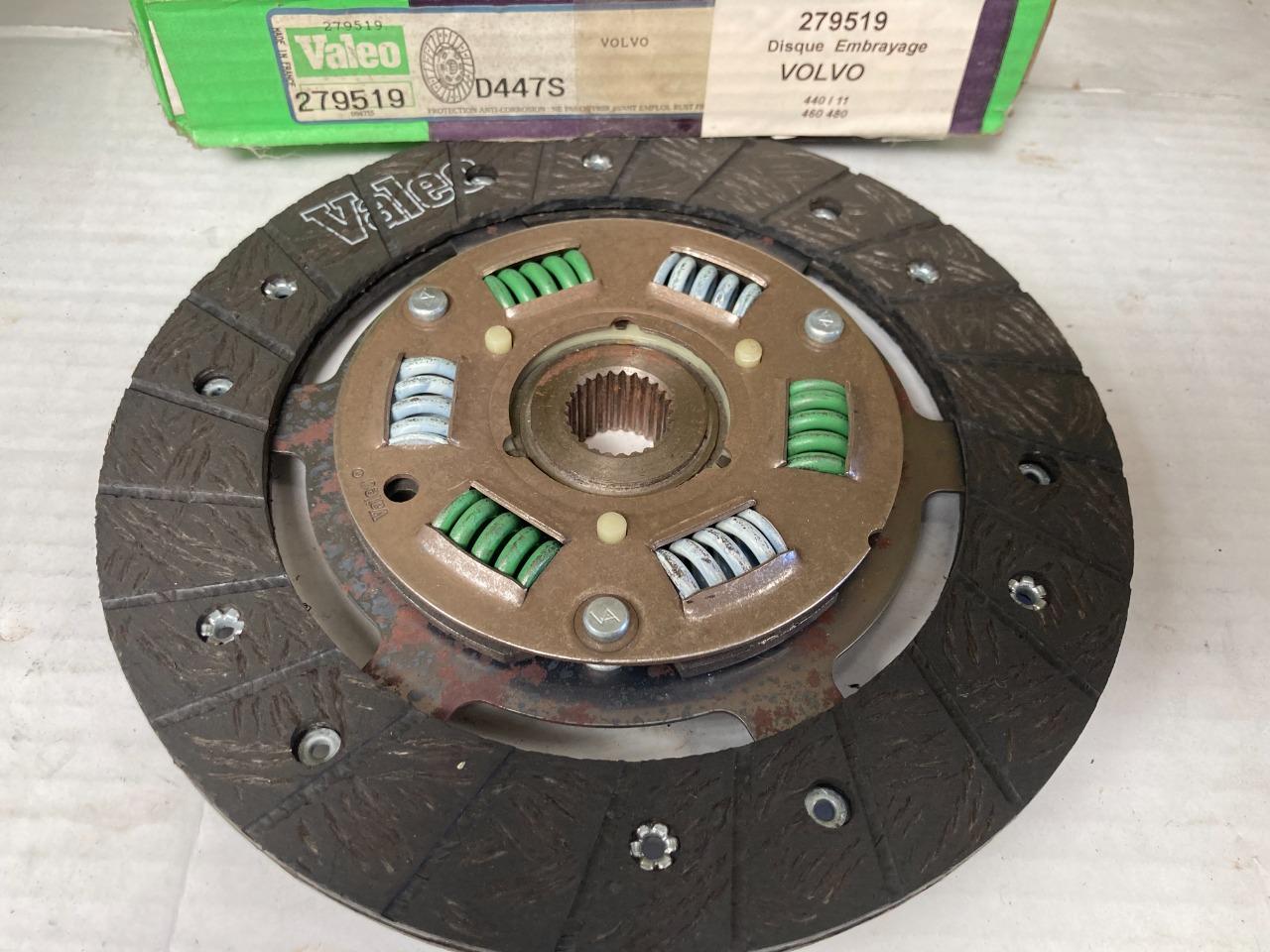 Disque d'embrayage neuf VOLVO 440 460 480 LesAnciennes.com