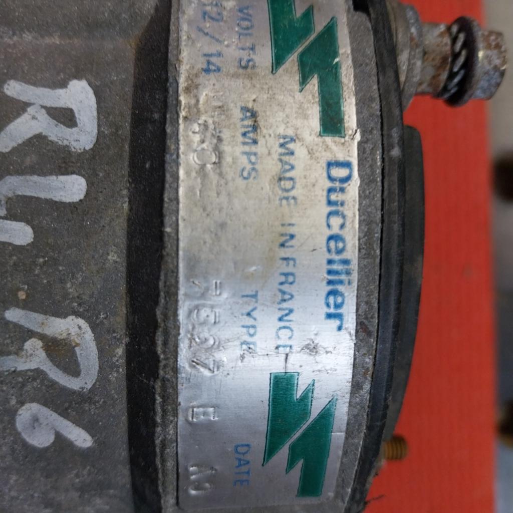 Alternateur RENAULT 4L (R4L) LesAnciennes.com