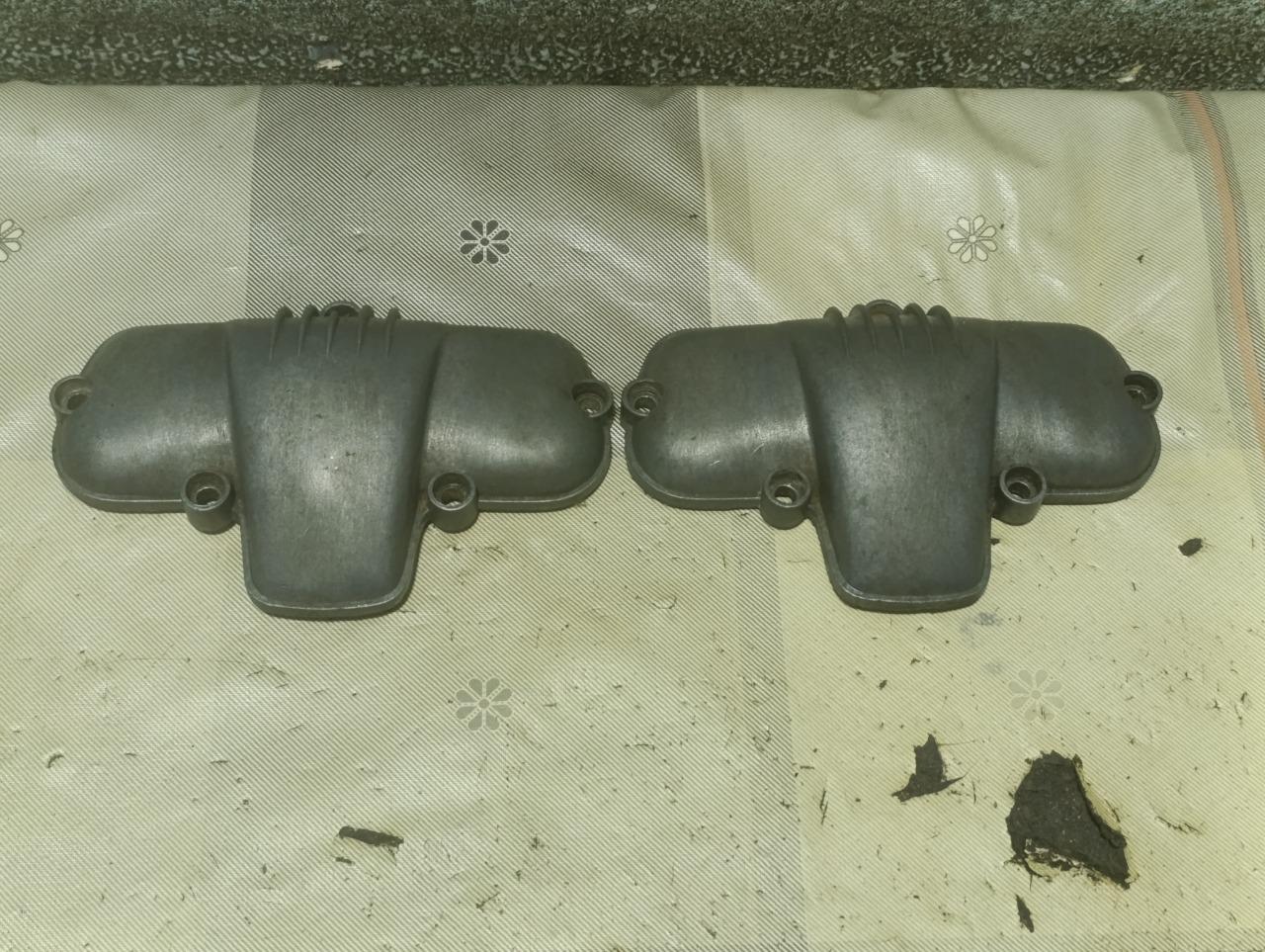 Ducati 125 160 couvercles de soupapes LesAnciennes.com