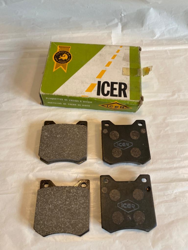 Plaquettes de freins Renault 16 LesAnciennes.com