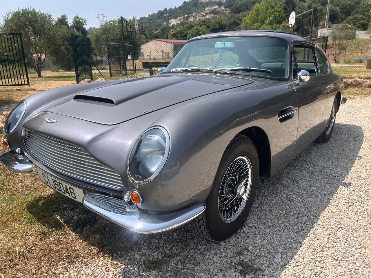 ASTON MARTIN DB6 - 1968 LesAnciennes.com