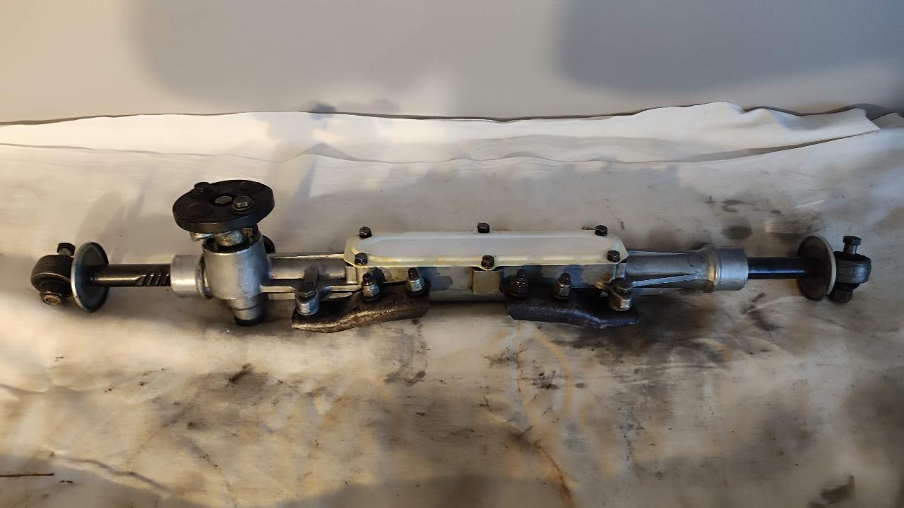 Crémaillère de direction type 69-03 3,6 tours LesAnciennes.com