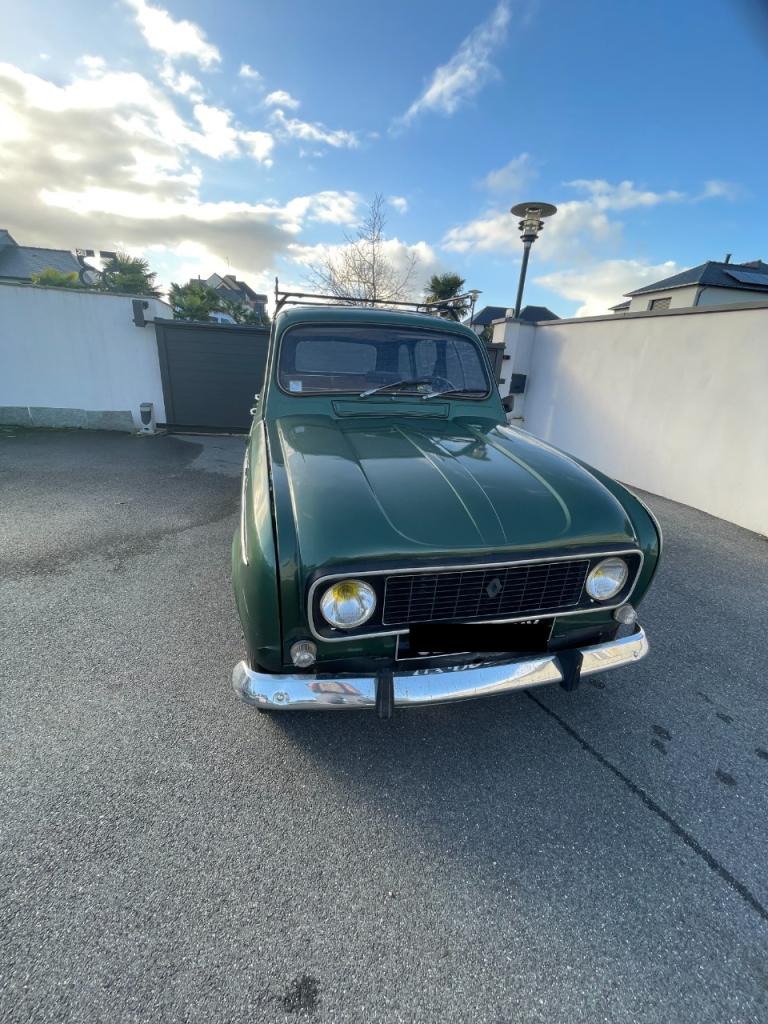 RENAULT 4L (R4L) R1126 - 1972 LesAnciennes.com