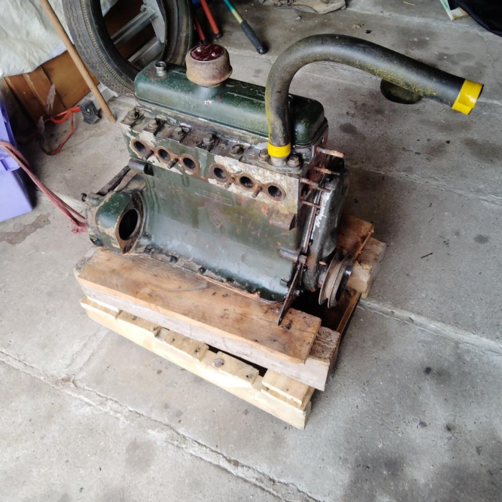 Renault Dauphinoise, Juva4 moteur Ventoux LesAnciennes.com