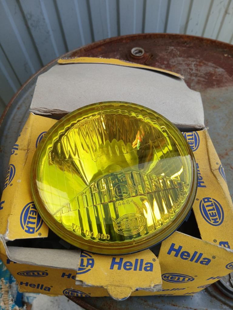 Phare BMW 320 E30 LesAnciennes.com