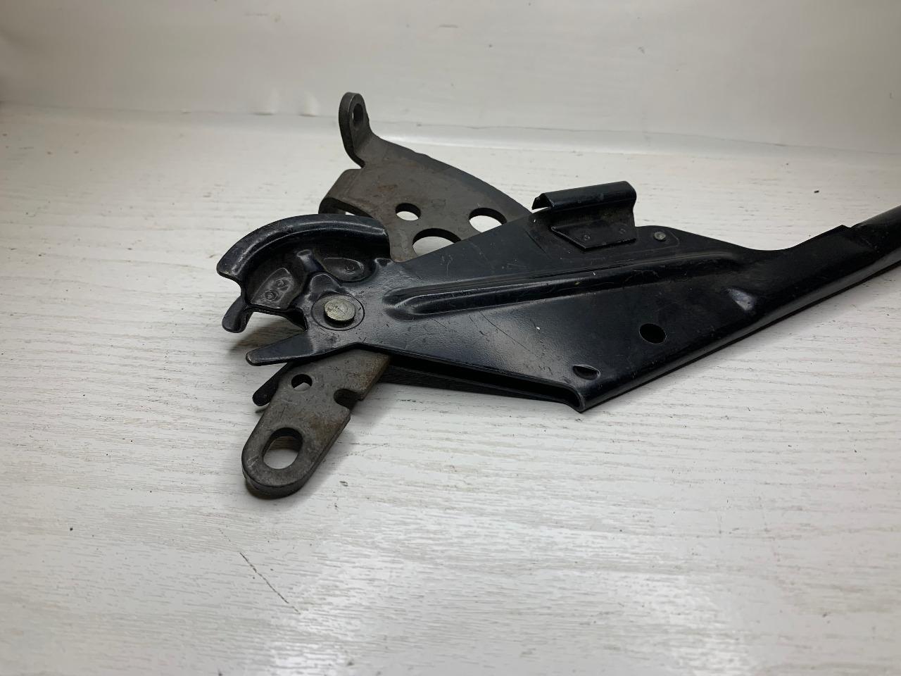 Levier frein à mains BMW E 34/30 LesAnciennes.com