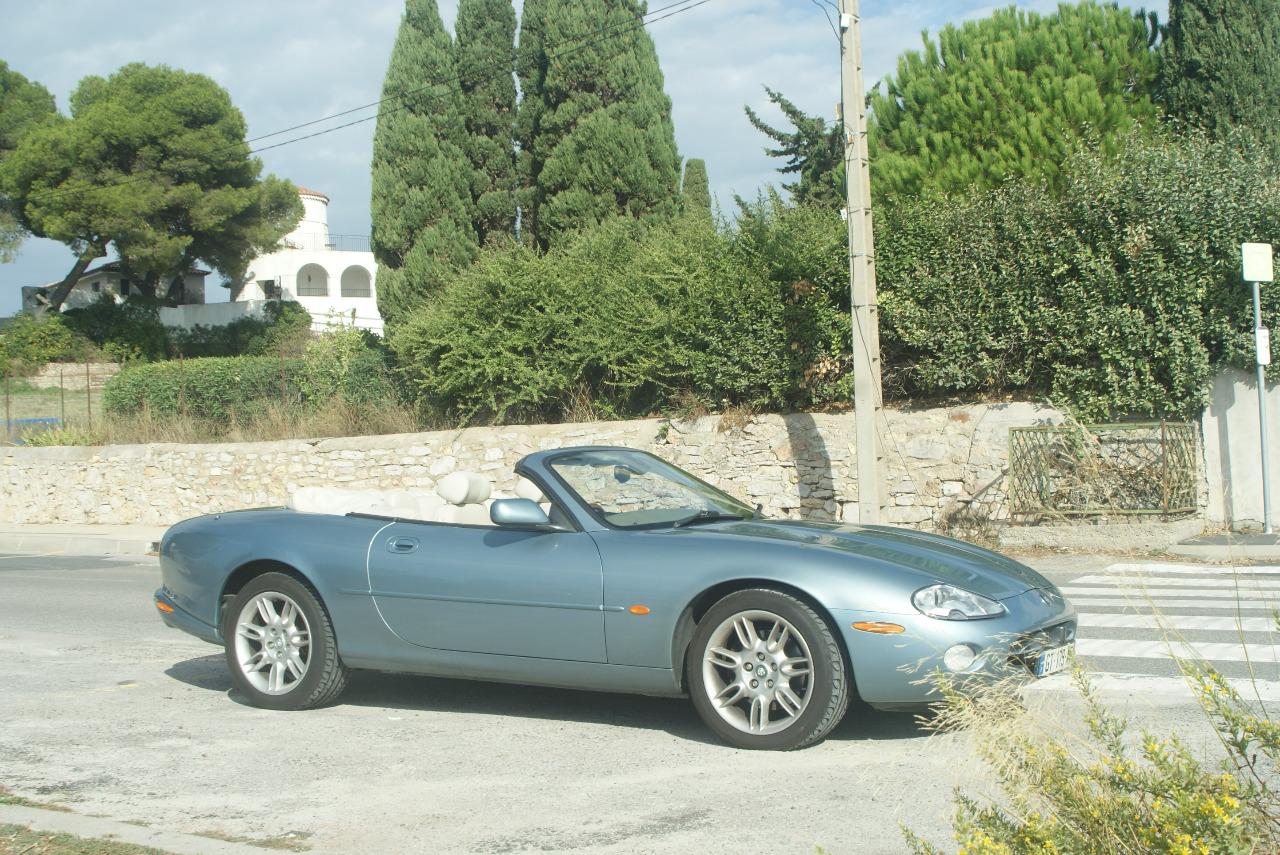 JAGUAR XK8 cabriolet - 2002 LesAnciennes.com