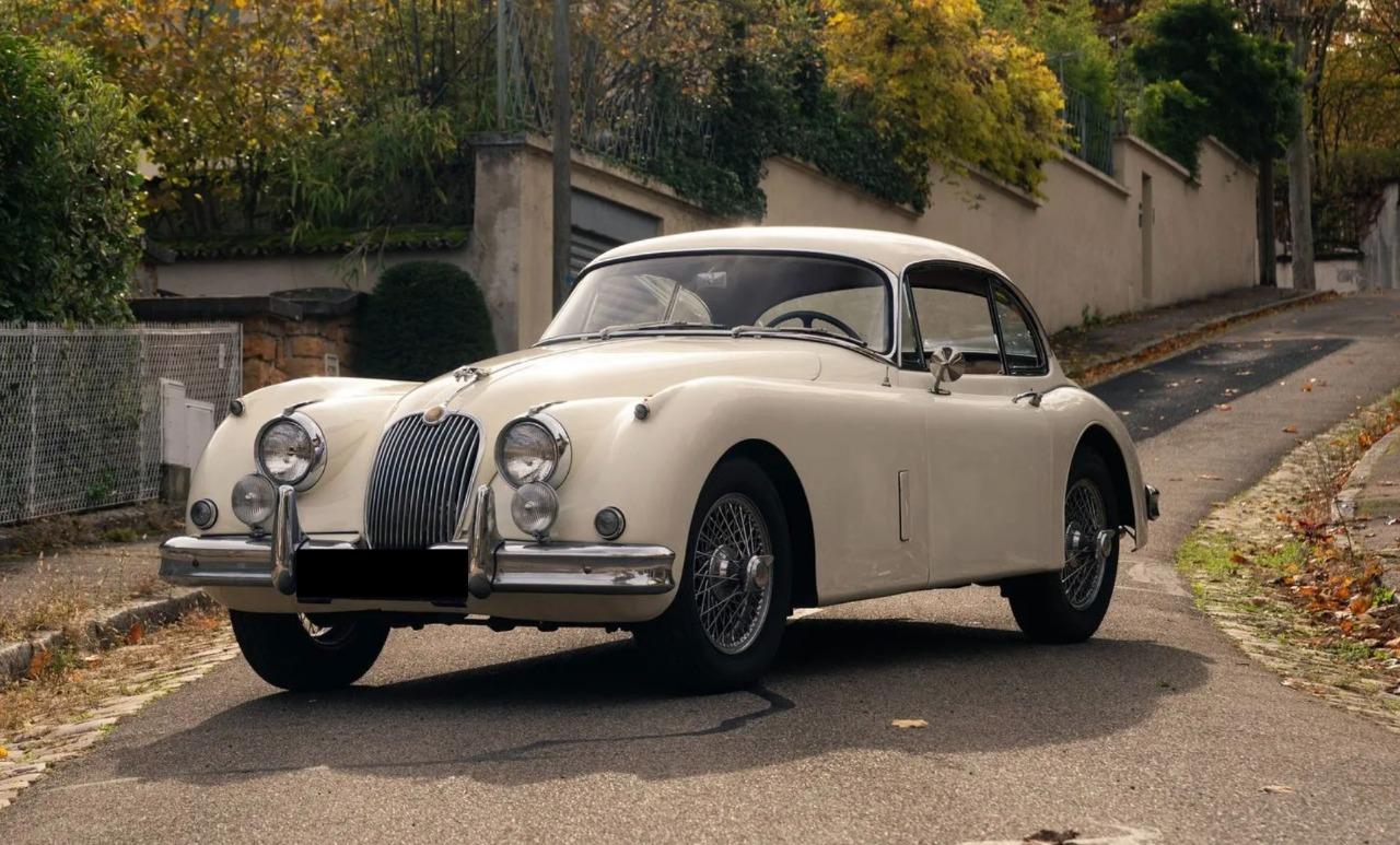JAGUAR XK150 Coupé - 1961 LesAnciennes.com