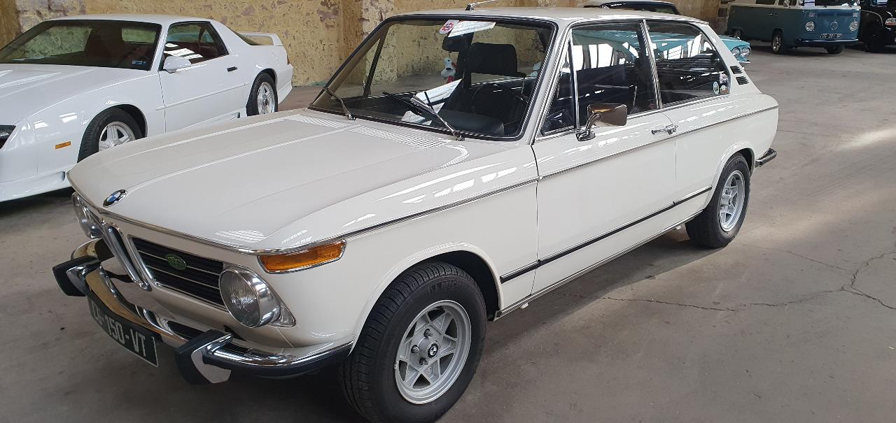 BMW 2002 Touring E06 - 1973 LesAnciennes.com