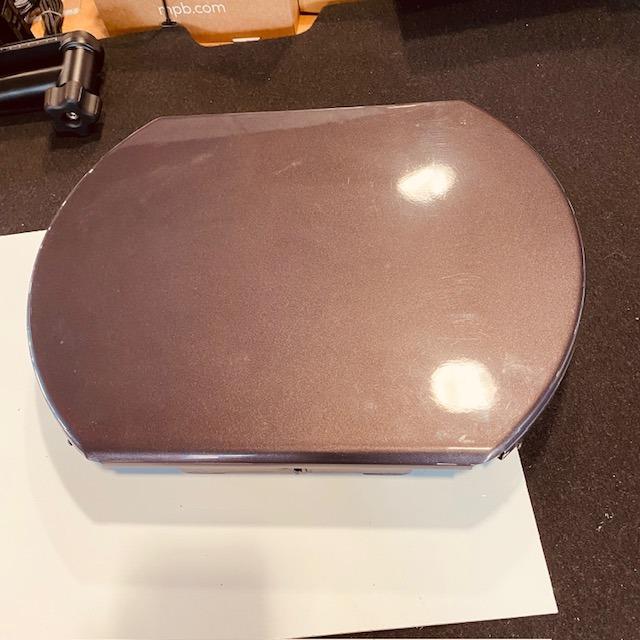 Trousse à outils JAGUAR Type E LesAnciennes.com