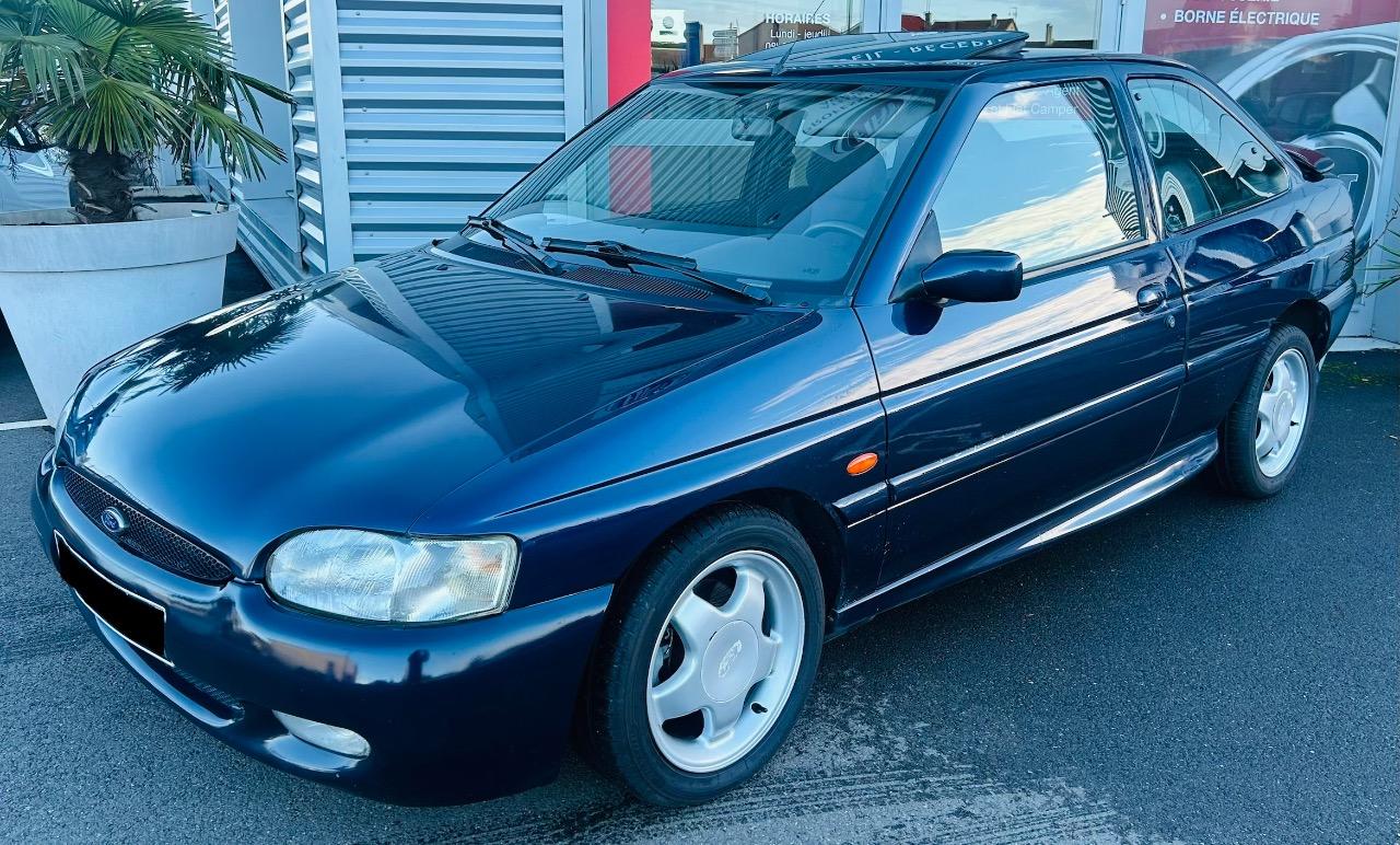 FORD Escort RS 2000 - 1996 LesAnciennes.com