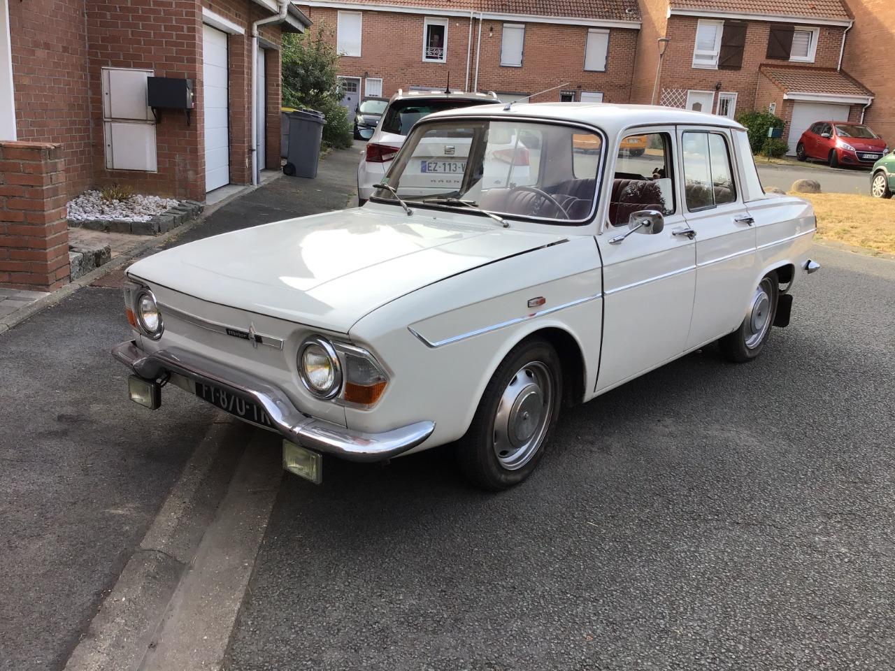 RENAULT 10 (R10) - 1967 LesAnciennes.com