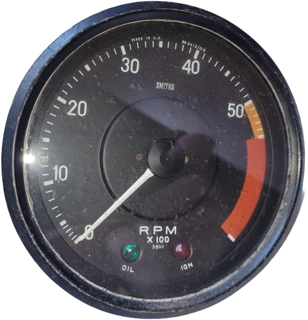 COMPTE TOURS TRIUMPH TR5 TR250 TR6 AVANT 73 LesAnciennes.com