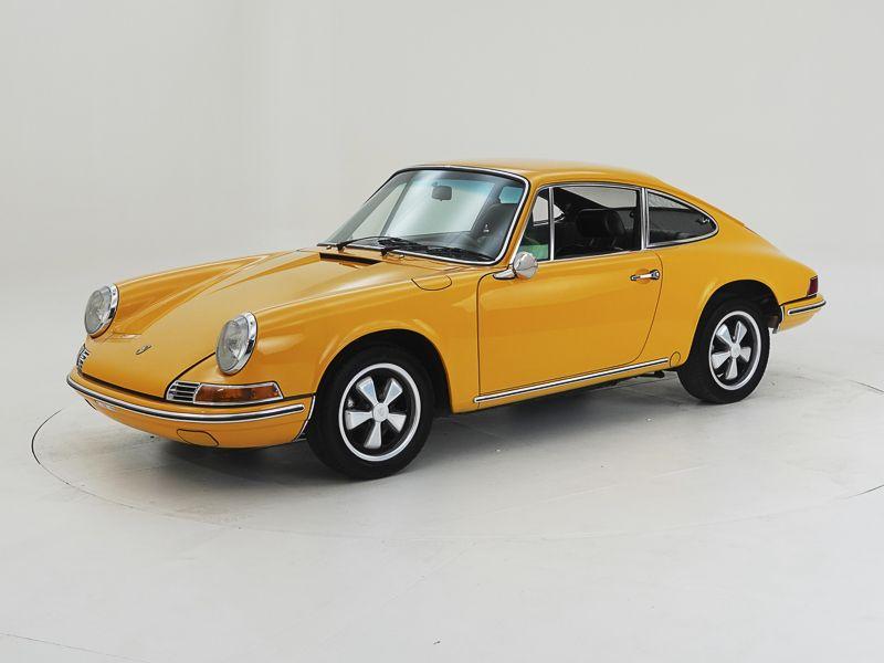 PORSCHE 911 2.2 T Coupe - 1970 LesAnciennes.com
