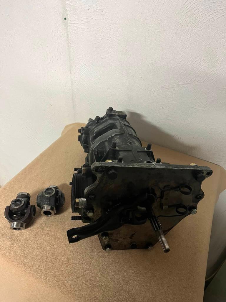 BOITE 4 VITESSES RENAULT 4CV LesAnciennes.com