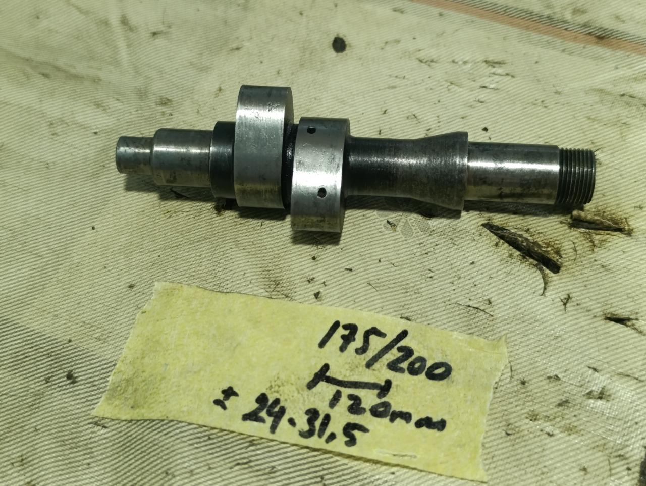 Arbre à cames DUCATI 175 200 LesAnciennes.com