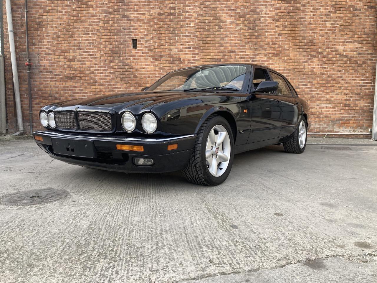 JAGUAR XJR-6 Compresseur - 1996 LesAnciennes.com